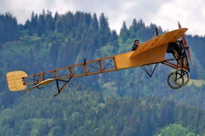   Blériot XI أقدم طائرة في العالم